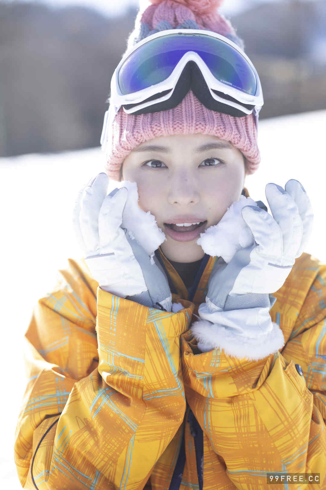 相乐伊织写真集《Winter memories》高清全本