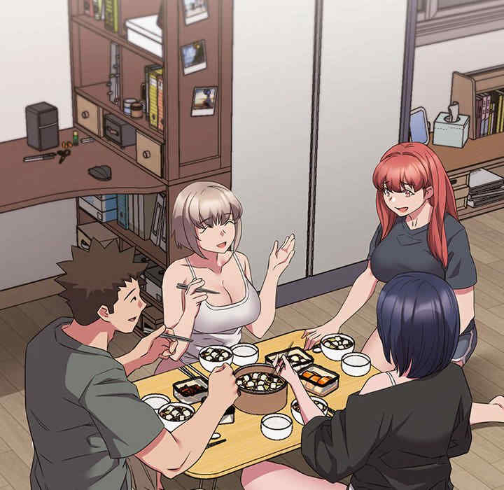 受害者联盟/四人同居太拥挤