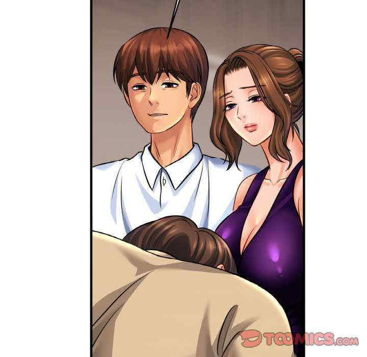 亲密的家庭/相亲相爱一家人/亲密一家人